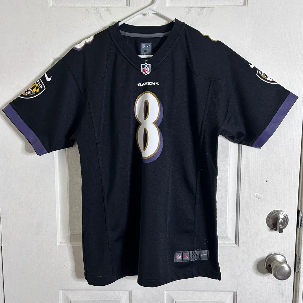 Nike Football Jersey Kids XL Black Excellent Lamar Jackson 8 Baltimore Ravens